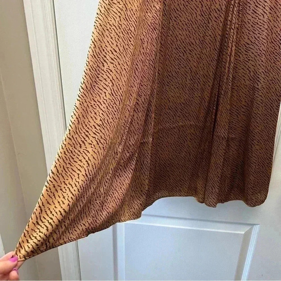 Banana Republic Midi Skirt Satin Godet Tan Brown Black Animal  Print Size 0 NWT - Picture 9 of 16
